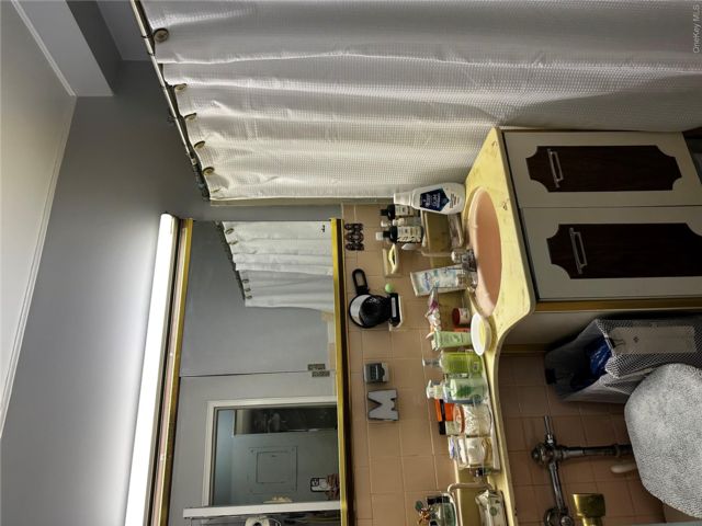 [PHOTO]