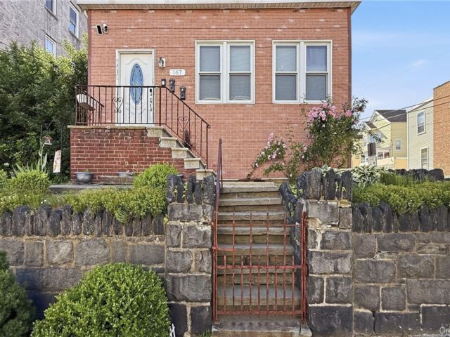 [Yonkers Real Estate, listing number 7294636]