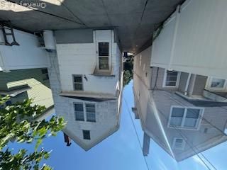 [PHOTO]