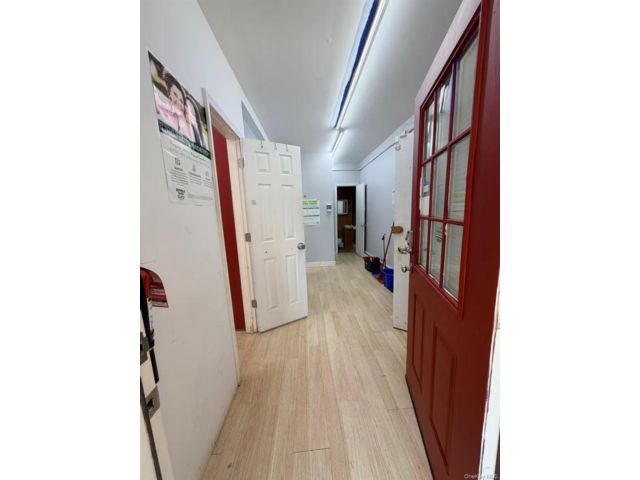 [PHOTO]
