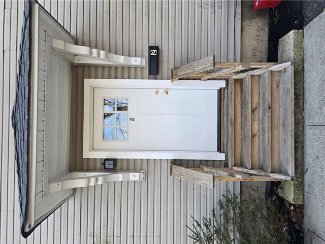  3 BR,  2.00 BTH &nbsp;Colonial style home in Huntington Station