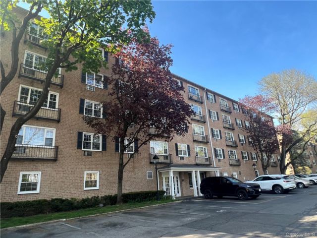 [Tuckahoe Real Estate, listing number 7299288]