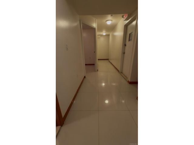 [PHOTO]