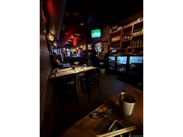 [PHOTO]