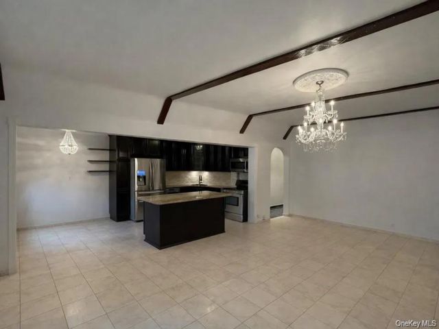  2 BR,  2.00 BTH &nbsp;Tudor style home in Elmhurst