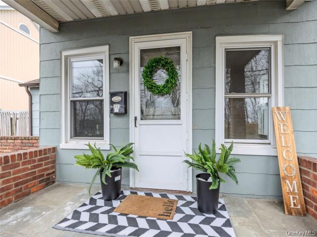  1 BR,  1.00 BTH &nbsp;Other style home in Port Washington