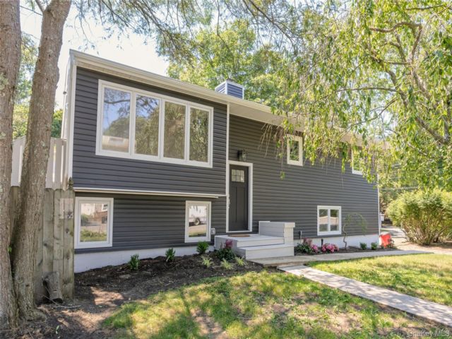 [Shoreham Real Estate, listing number 7301306]