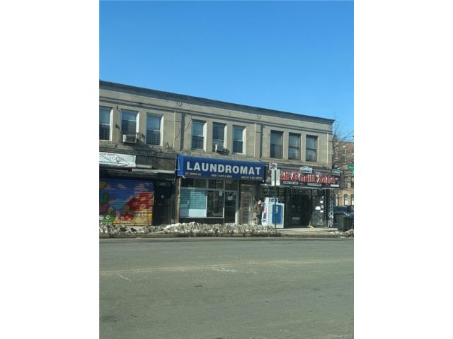 [PHOTO]