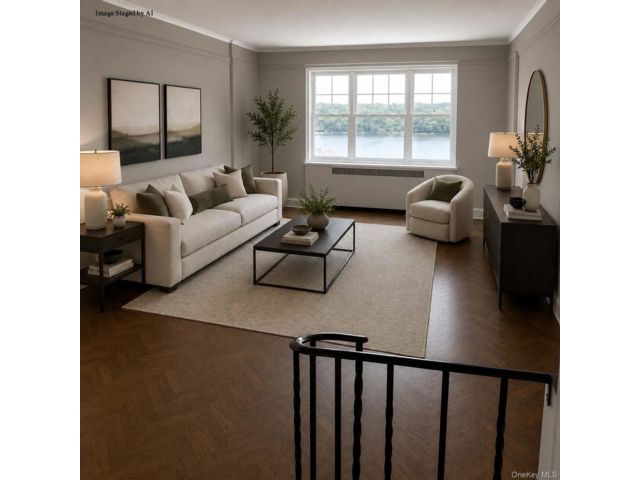  2 BR,  2.00 BTH &nbsp;High rise style home in New York (manhattan)