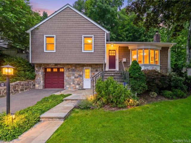 [White Plains Real Estate, listing number 7302265]