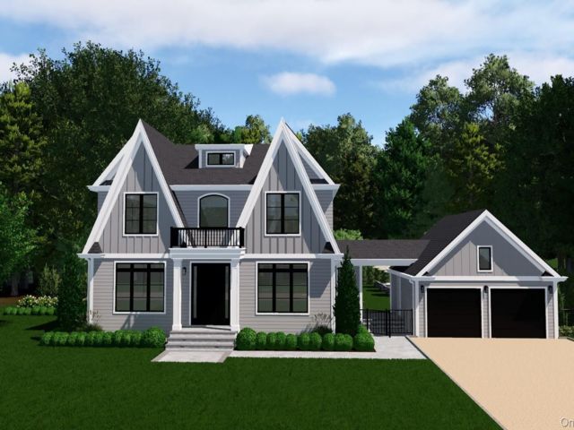  7 BR,  7.00 BTH &nbsp;Farmhouse style home in Greenport