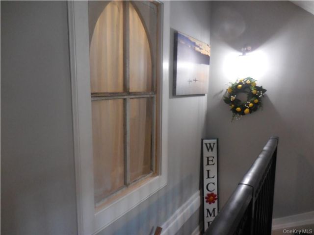 [PHOTO]