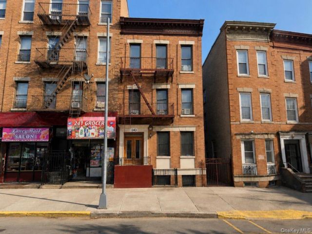 Studio,  0.00 BTH &nbsp;House style home in Fordham