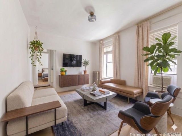  2 BR,  1.00 BTH &nbsp;Other style home in Lefferts Garden