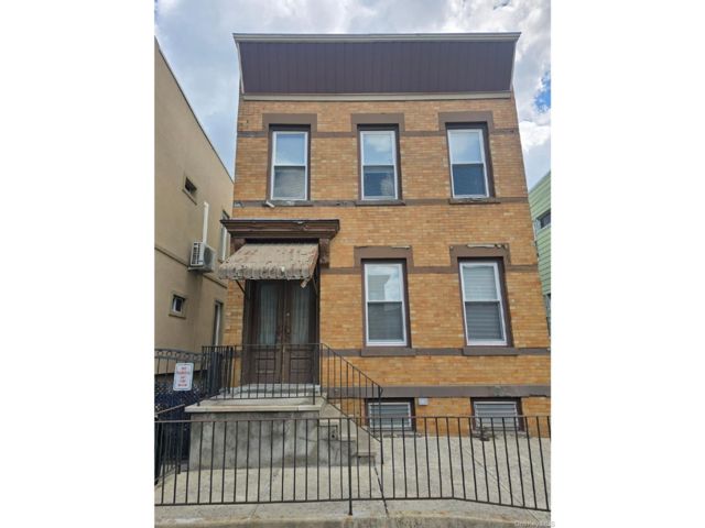 [Glendale Real Estate, listing number 7303003]