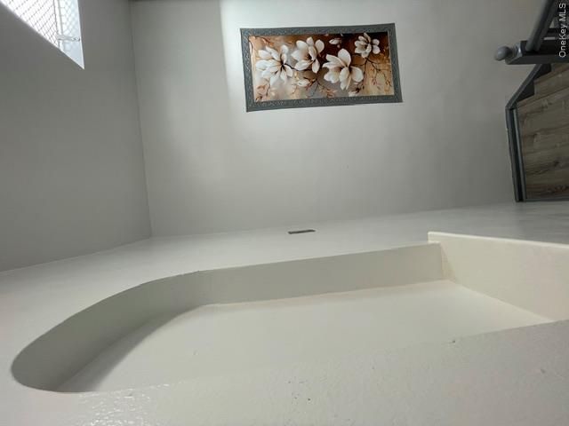 [PHOTO]