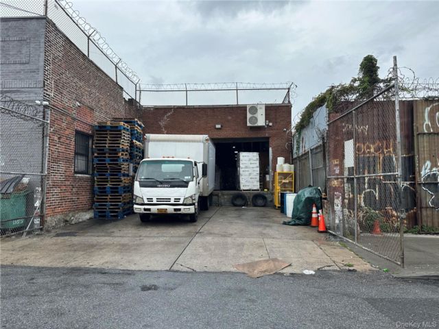 Studio,  0.00 BTH &nbsp;House style home in Bedford Stuyvesant