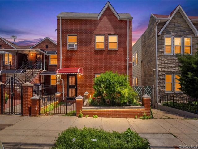 Studio,  2.00 BTH &nbsp;House style home in Parkchester