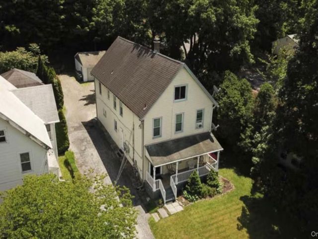 2 BR,  1.00 BTH &nbsp;Other style home in Highland