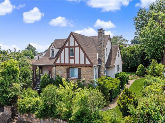 [Yonkers Real Estate, listing number 7304431]