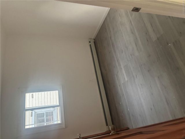 [PHOTO]