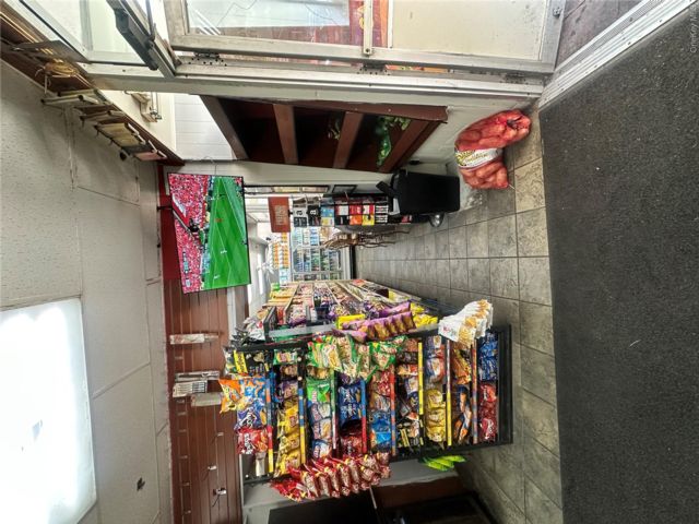 [PHOTO]