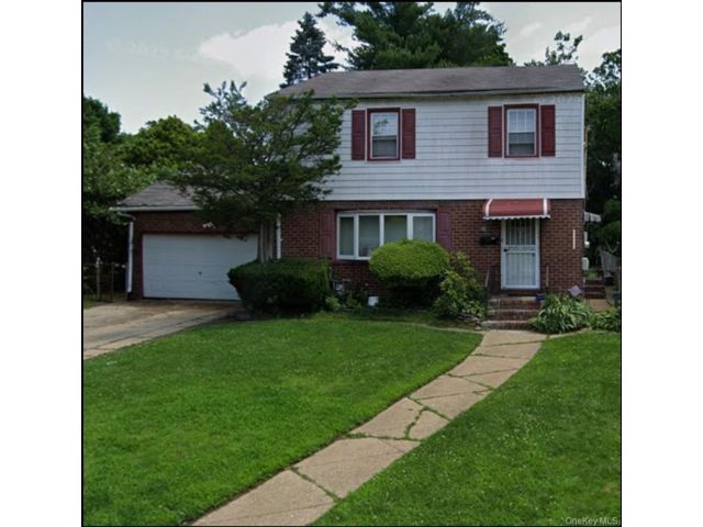 [Hempstead Real Estate, listing number 7304837]