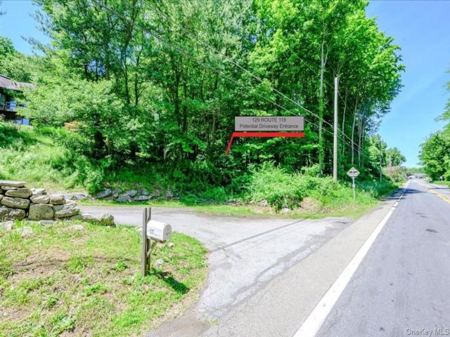 [Yorktown Heights Real Estate, listing number 7304942]