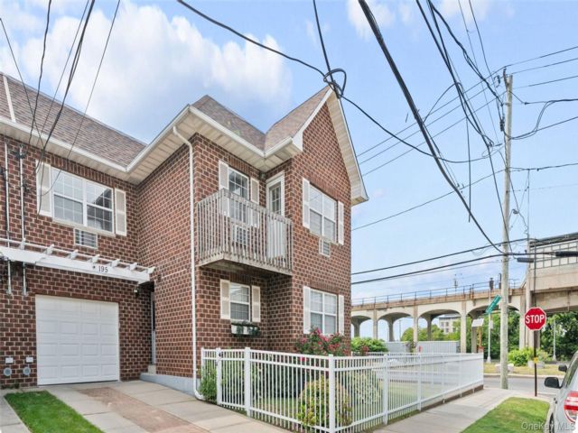 5 BR,  3.00 BTH &nbsp;Colonial style home in Arverne