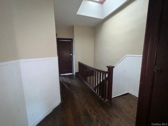  4 BR,  1.00 BTH &nbsp;House style home in Maspeth