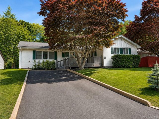  3 BR,  2.00 BTH &nbsp;Ranch style home in Rock Hill