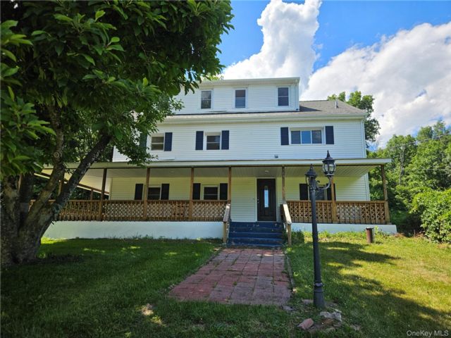  4 BR,  3.00 BTH &nbsp;Other style home in Middletown