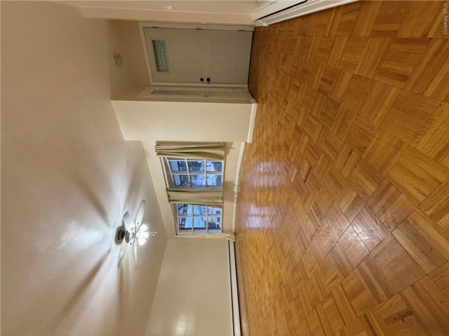  3 BR,  2.00 BTH &nbsp;A-frame style home in Hempstead