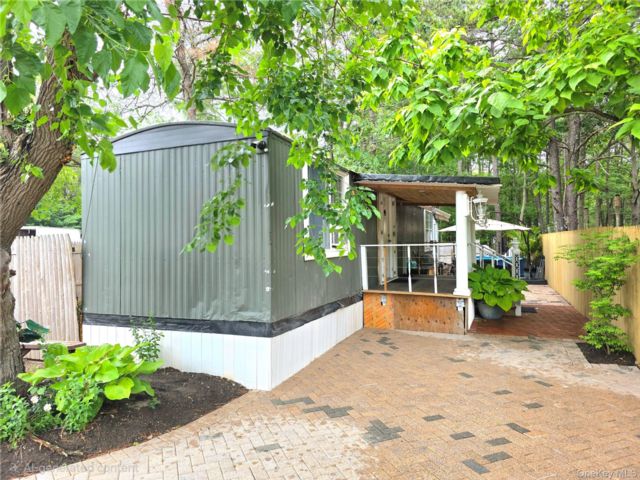  1 BR,  1.00 BTH &nbsp;Traditional style home in Medford