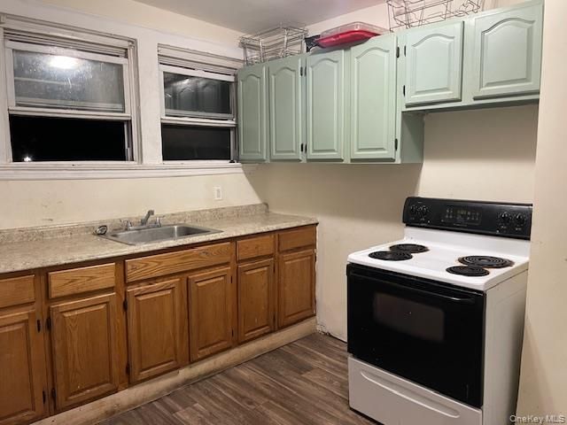  3 BR,  2.00 BTH &nbsp;Craftsman style home in Roosevelt