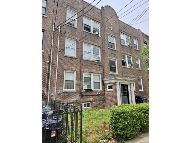 Studio,  0.00 BTH &nbsp;House style home in Richmond Hill