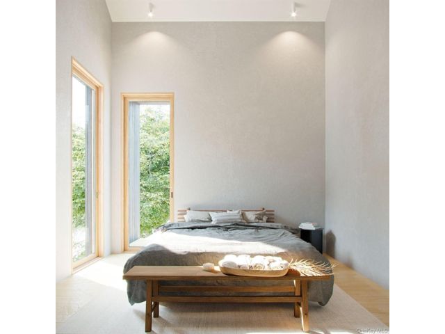 [PHOTO]