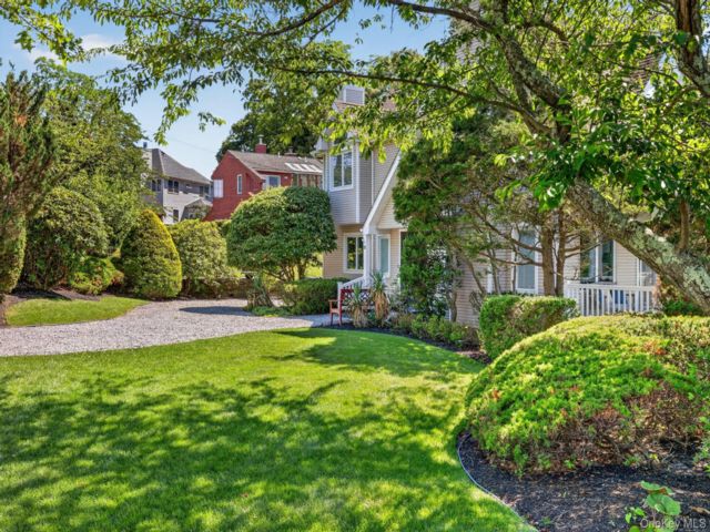  4 BR,  3.00 BTH &nbsp;Other style home in Rocky Point