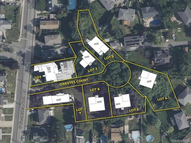 Lot <b>Size:</b>  &nbsp;House style home in Seaford
