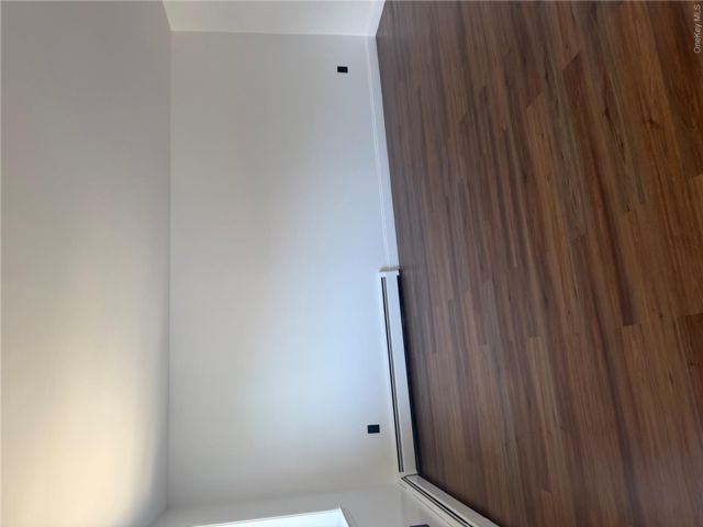 [PHOTO]