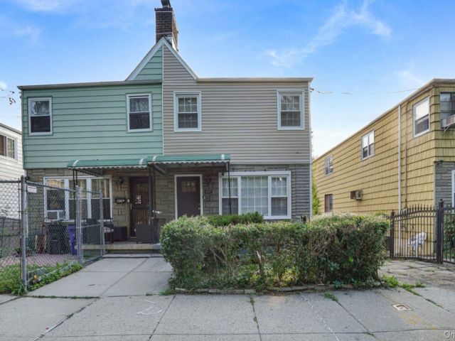 [Wakefield Real Estate, listing number 7306797]