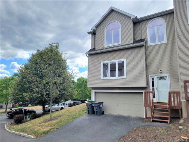 [Highland Mills Real Estate, listing number 7307241]
