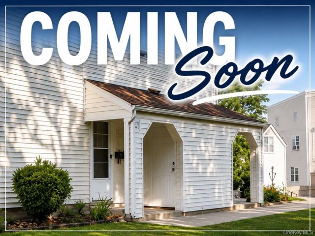  1 BR,  1.00 BTH &nbsp;Other style home in Huntington Station