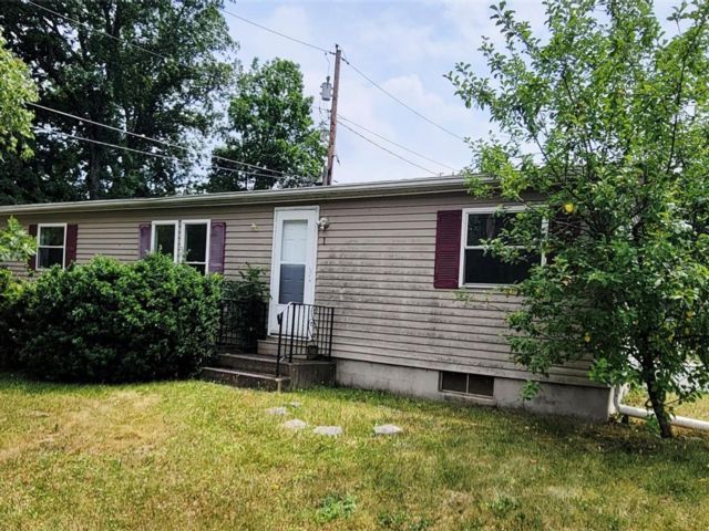  3 BR,  2.00 BTH &nbsp;Ranch style home in Bullville
