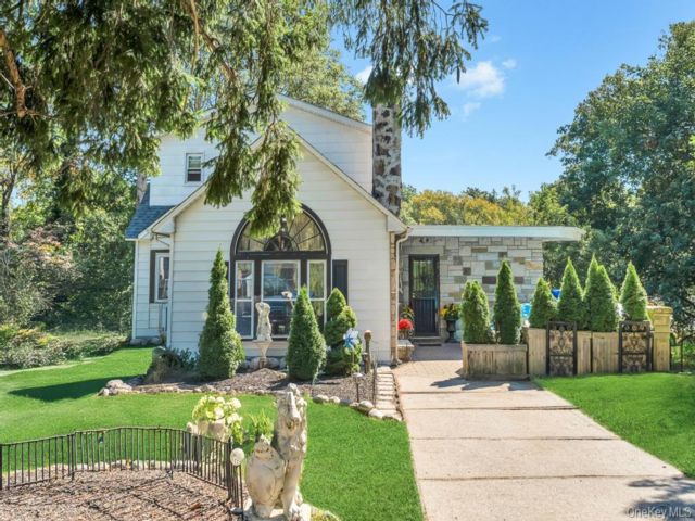 [Rocky Point Real Estate, listing number 7307735]