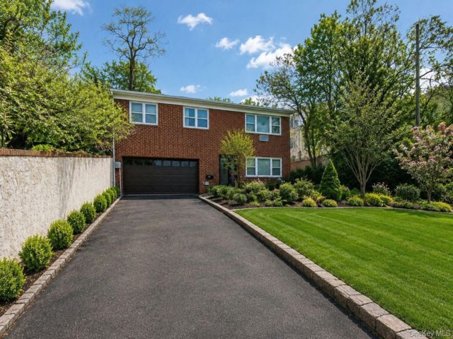 [Yonkers Real Estate, listing number 7307981]