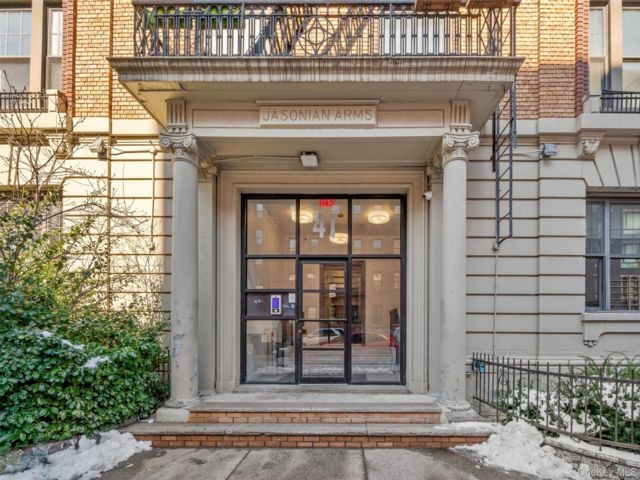  2 BR,  1.00 BTH &nbsp;Other style home in Flatbush