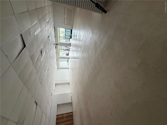 [PHOTO]