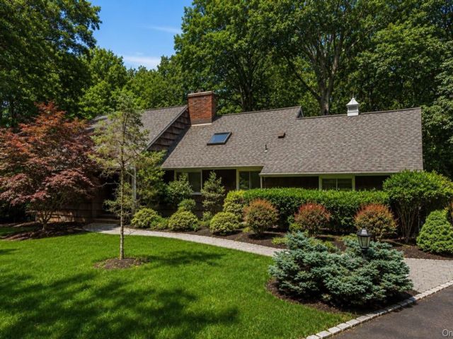 [Port Jefferson Real Estate, listing number 7308300]