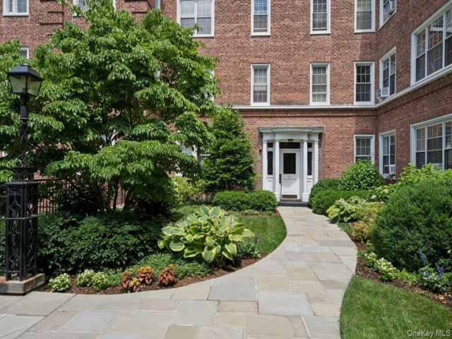 [Bronxville Real Estate, listing number 7308508]